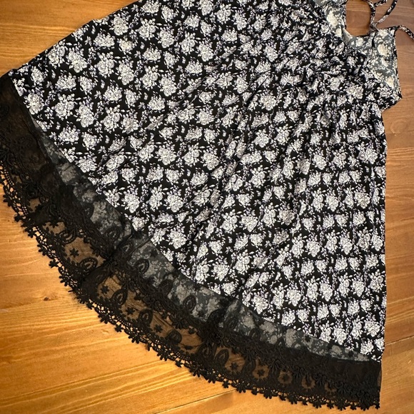 Plus Size Forever 21 Floral Print Cage Back Lace Trimmed Sundress Size 2X - Picture 4 of 7